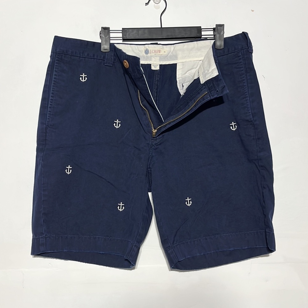 J.Crew Men’s 8.5” Navy Embroidered Anchor Flat Front Chino Shorts Size 36 - Picture 4 of 7